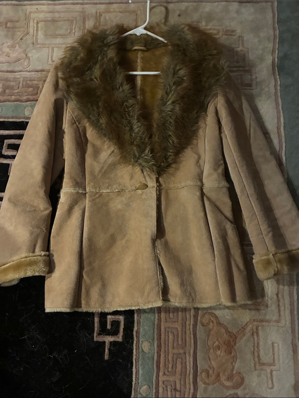 St. John's Bay Tan Faux Shearling Jacket with Fur Trim suede fully lined sz M